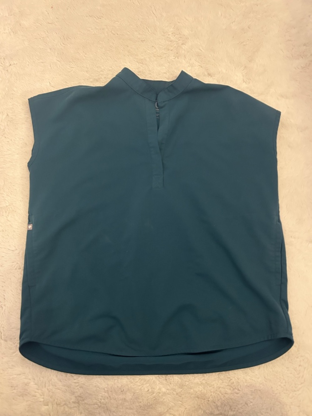 Figs Caribbean blue scrub top